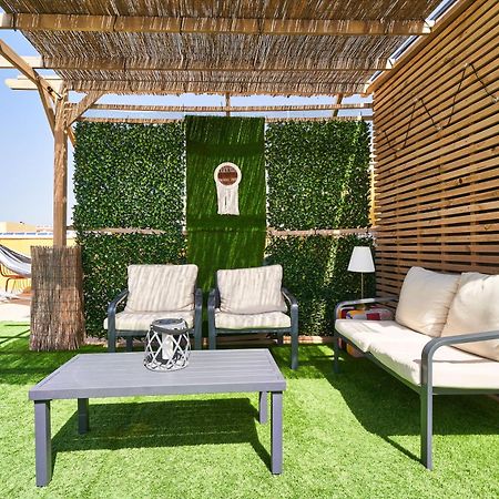 Perfect Beach Location With Roof Terrace Fuengirola Bagian luar foto