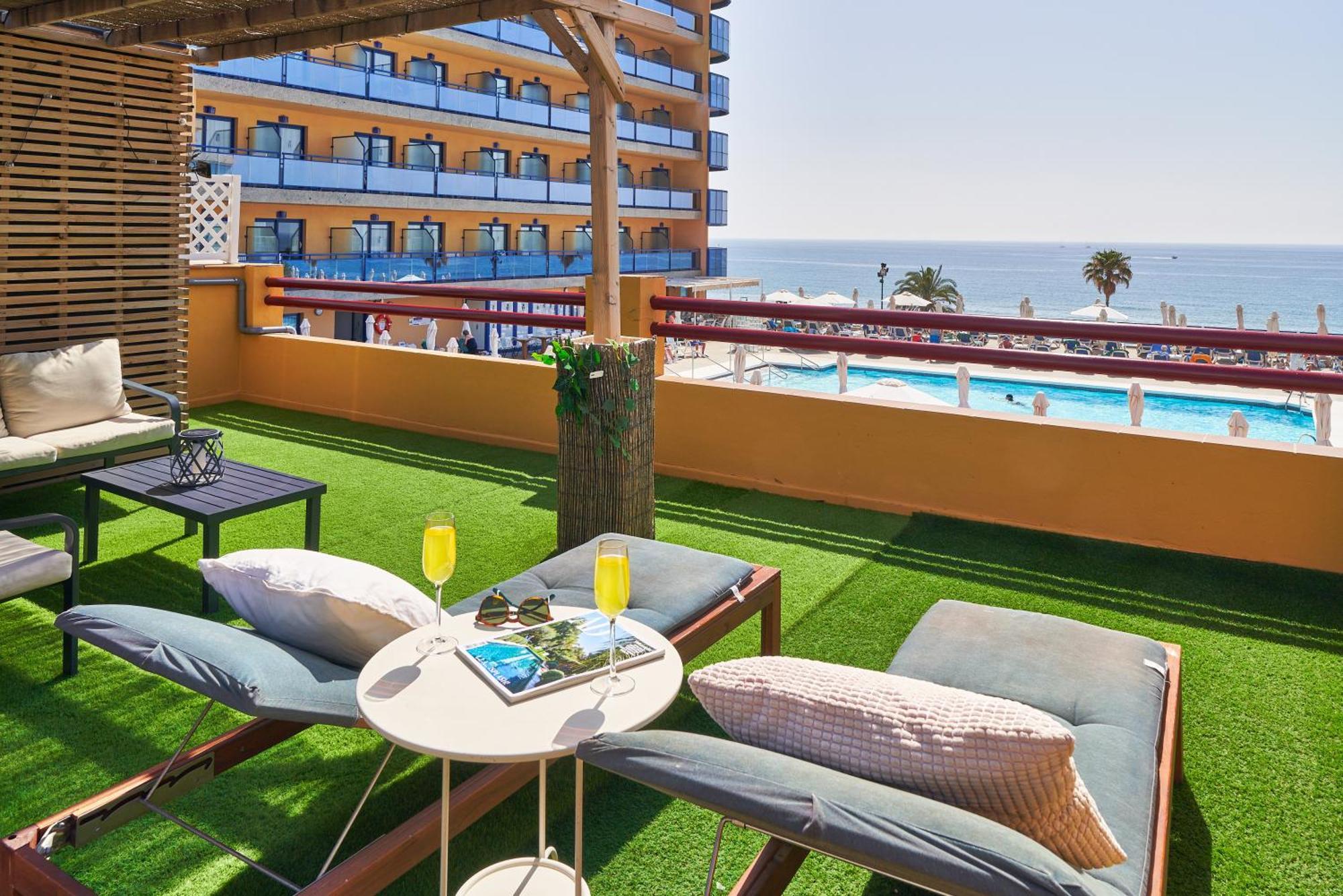 Perfect Beach Location With Roof Terrace Fuengirola Bagian luar foto